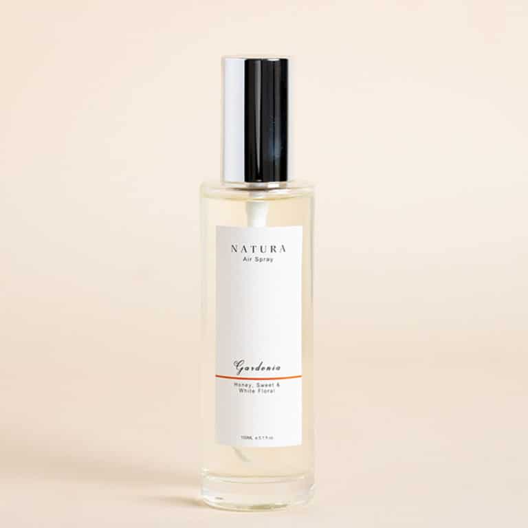 معطر جو برائحة العسل والحلى والزهور البيضاء