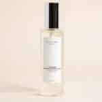معطر جو برائحة الحلى والزهور البيضاء وجوز الهند