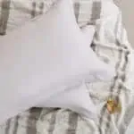 بيت مخدة فندقي٢ قطعة لون بيج