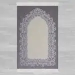 سجادة صلاة شنيل رصاصي