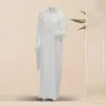 لباس صلاة مطرز اوف وايت