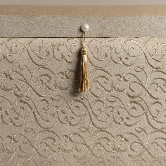 صندوق سجاد صلاة بيج