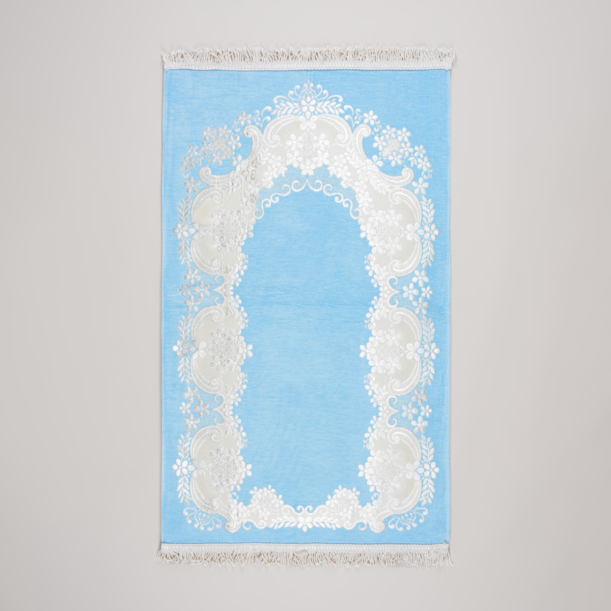 سجادة صلاة شانيل لون أزرق سجادة صلاة شانيل لون أزرق