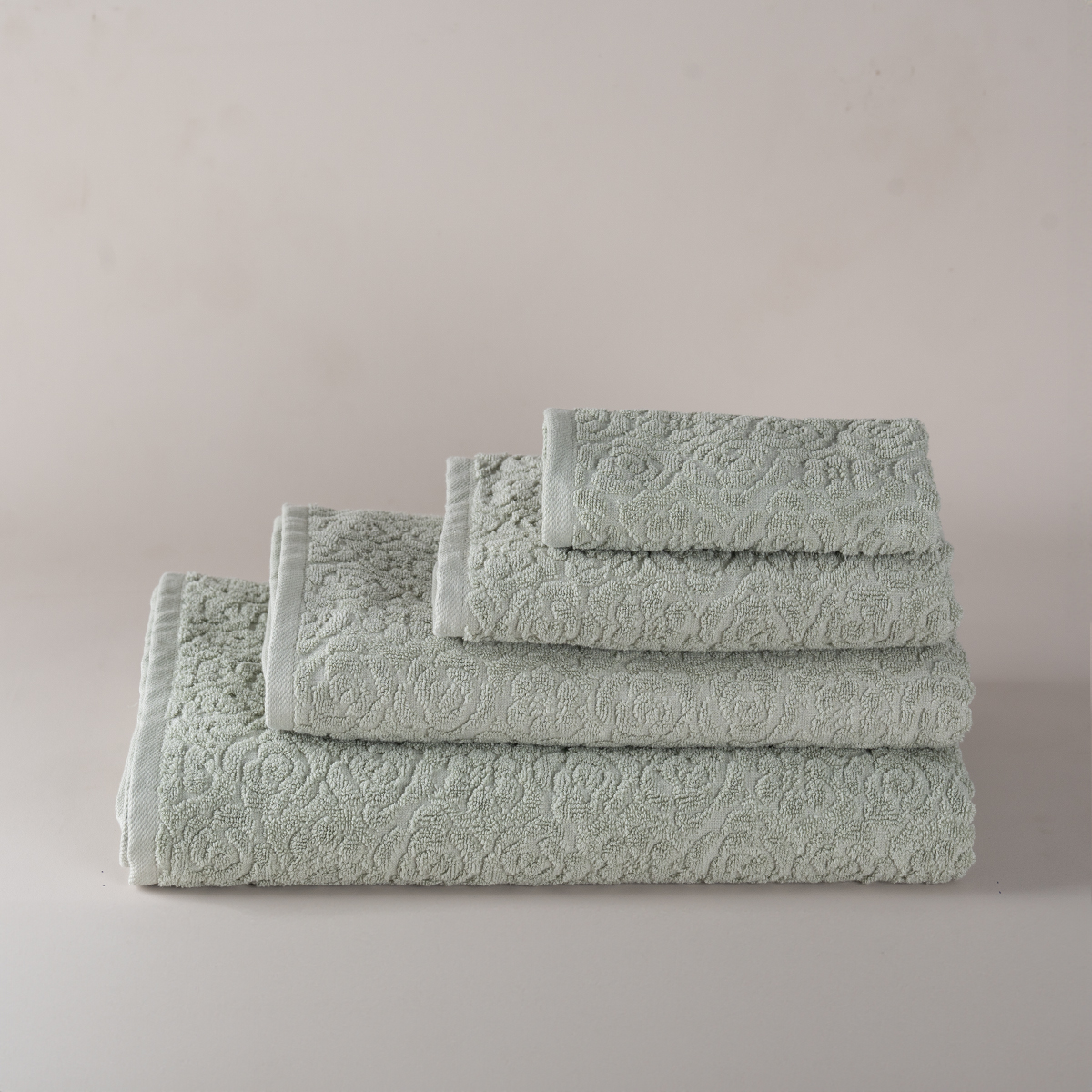 منشفة قطن اخضر متعددة المقاسات منشفة قطن اخضر متعددة المقاسات