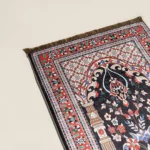 سجادة صلاة بحشوة ميموري فوم لون أزرق غامق