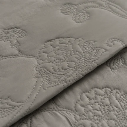 لحاف مضغوط مطرز مايكرو أخضر