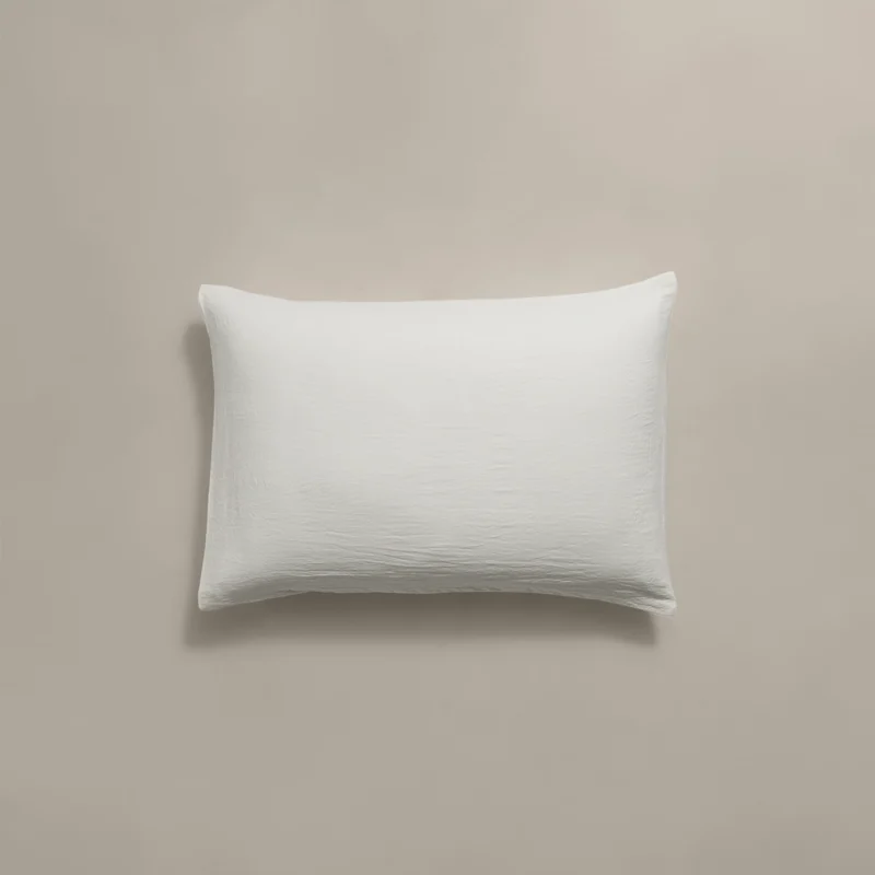 بيت مخدة ميكرو ٢ قطعة لون أوف وايت