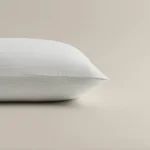 بيت مخدة ميكرو ٢ قطعة لون أوف وايت