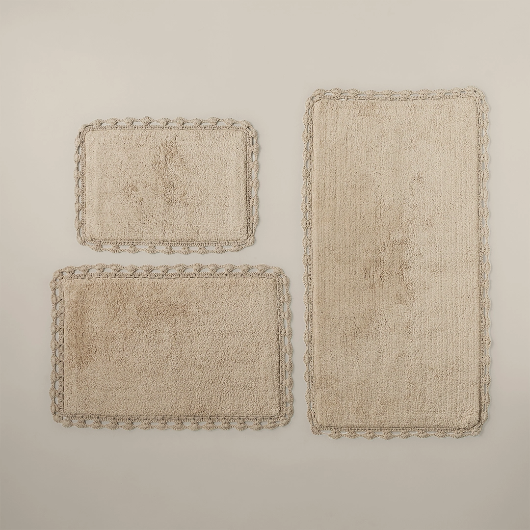 دعاسة حمام بعدة مقاسات باللون البيج الغامق دعاسة حمام بعدة مقاسات باللون البيج الغامق