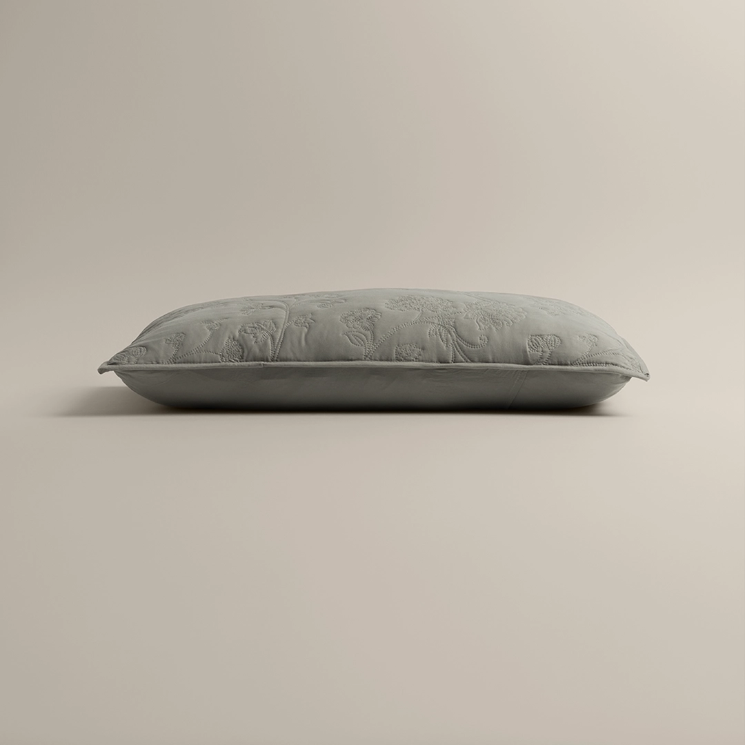 بيت مخدة ميكرو ٢ قطعة مطرز أخضر بيت مخدة ميكرو ٢ قطعة مطرز أخضر