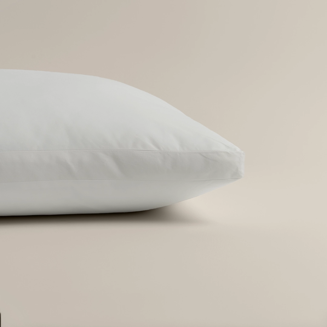 مخدة قطن لون ابيض مخدة قطن لون ابيض