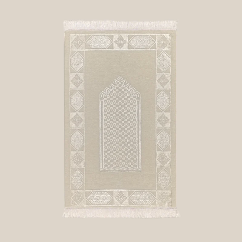 سجادة صلاة شنيل أوف وايت