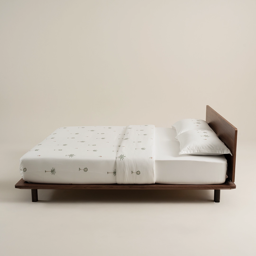 بيت لحاف ميكرو باللون الأوف وايت بيت لحاف ميكرو باللون الأوف وايت