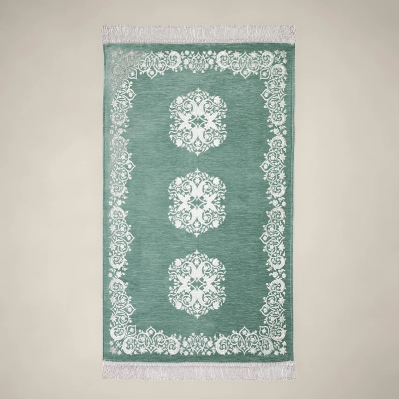 سجادة صلاة شنيل أخضر