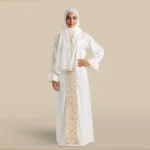 لباس صلاة مطرز لون أوف وايت