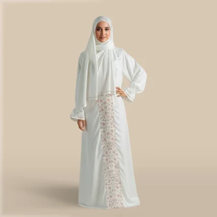 لباس صلاة مطرز لون بينك