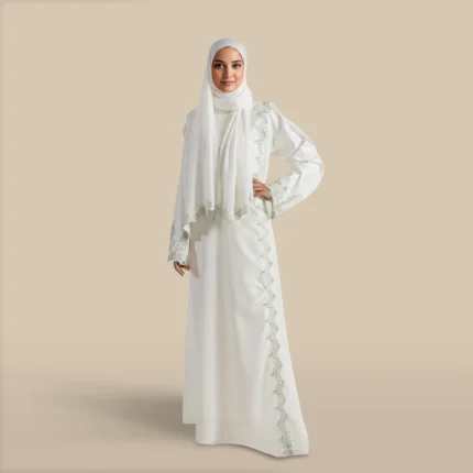 لباس صلاة مطرز أخضر