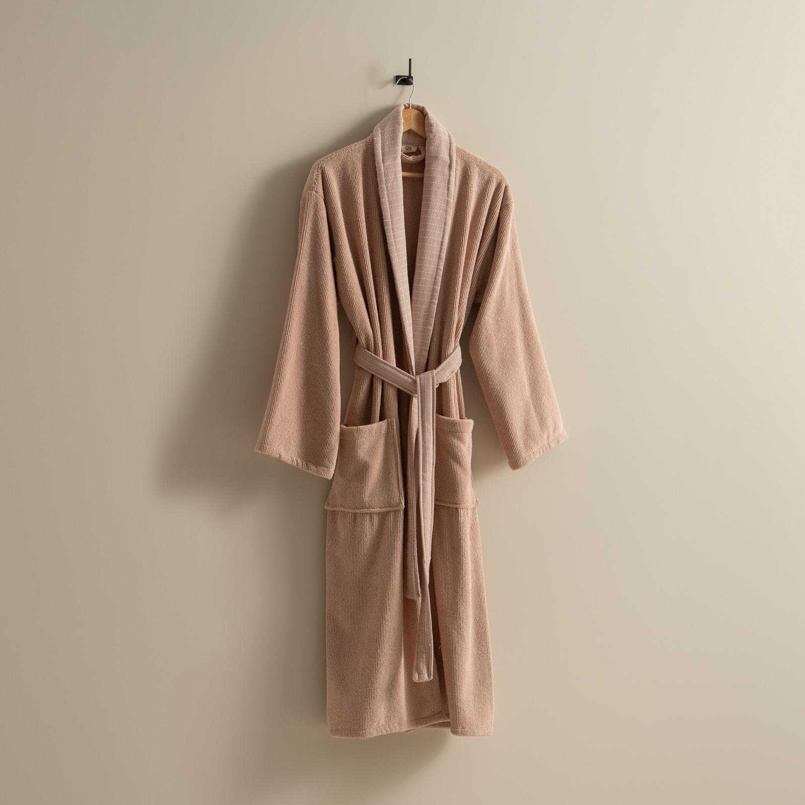 روب حمام قطن بلون بينك روب حمام قطن بلون بينك