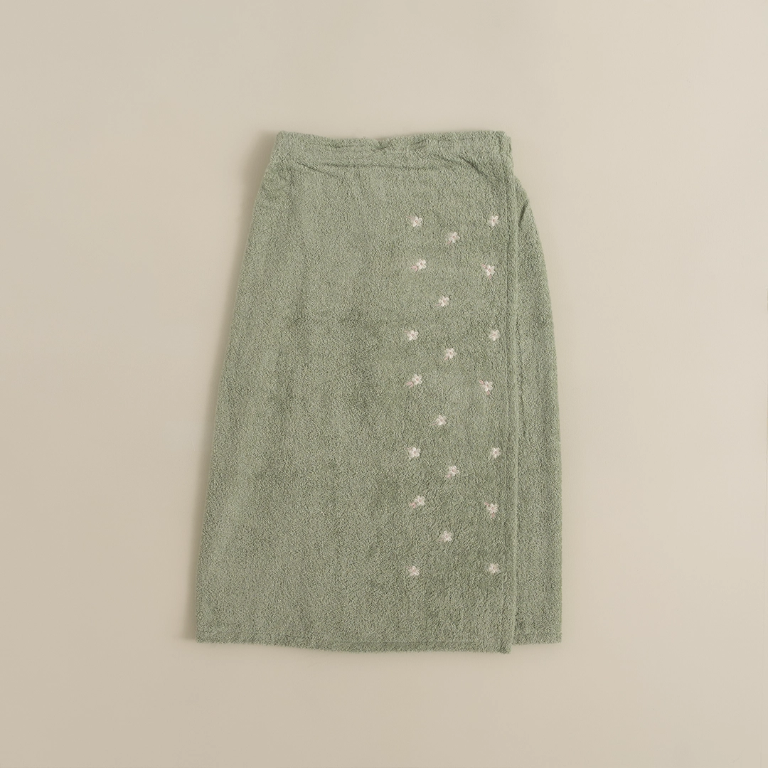 روب حمام لف قطن مطرز أخضر روب حمام لف قطن مطرز أخضر