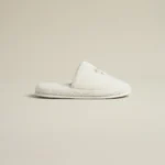 سليبر قطن مطرز مقاس ٤٠ أوف وايت