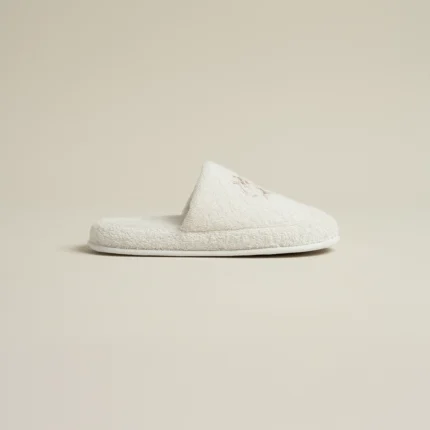 سليبر قطن مطرز مقاس ٤٠ لون بيج غامق