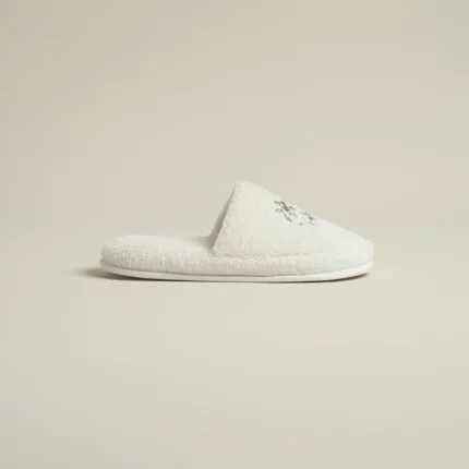 سليبر قطن مطرز مقاس ٤٠ لون أخضر