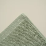 منشفة قطن لون أخضر بعده مقاسات