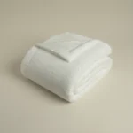 بطانية ميكرو لون أوف وايت