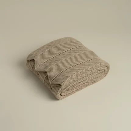 رمية كنب اكريليك بيج غامق