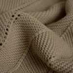 رمية كنب اكريليك بيج غامق