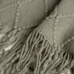 رمية كنب اكريليك أخضر