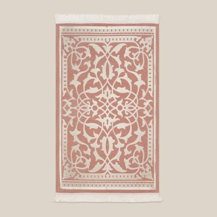 سجادة صلاة شنيل باللون البينك