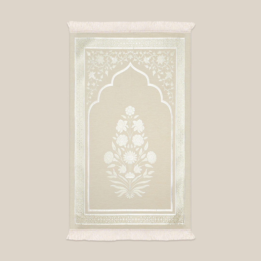 سجادة صلاة شنيل أوف وايت سجادة صلاة شنيل أوف وايت