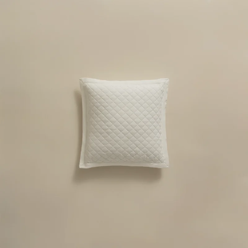 بيت تكاية ماكرو بعدة مقاسات أوف وايت