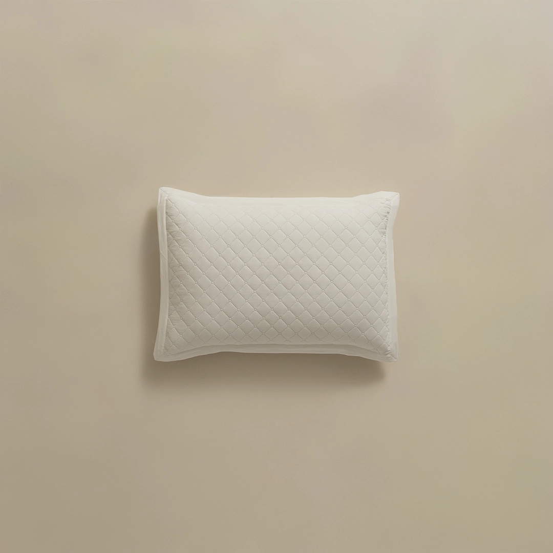 بيت مخدة ماكرو ٢ قطعة أوف وايت بيت مخدة ماكرو ٢ قطعة أوف وايت