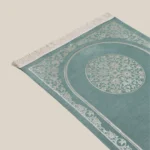 سجادة صلاة شنيل اخضر