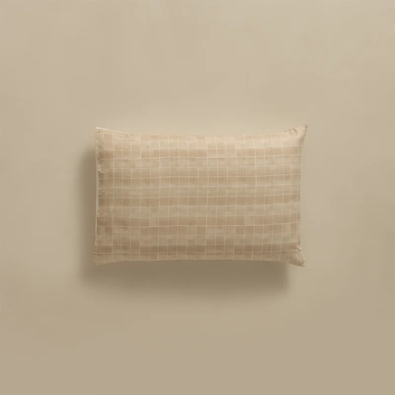 بيت مخدة مايكروفايبر 2 قطعة - لون بيج غامق