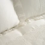 طقم مفرش عرائس أوف وايت